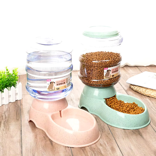 “Large Capacity Pet Feeder with Automatic Water Dispenser – Food & Water Bowls for Cats and Small Dogs